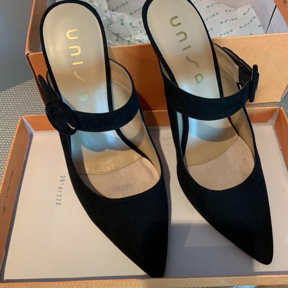 Unisa Sexy Black Heels
